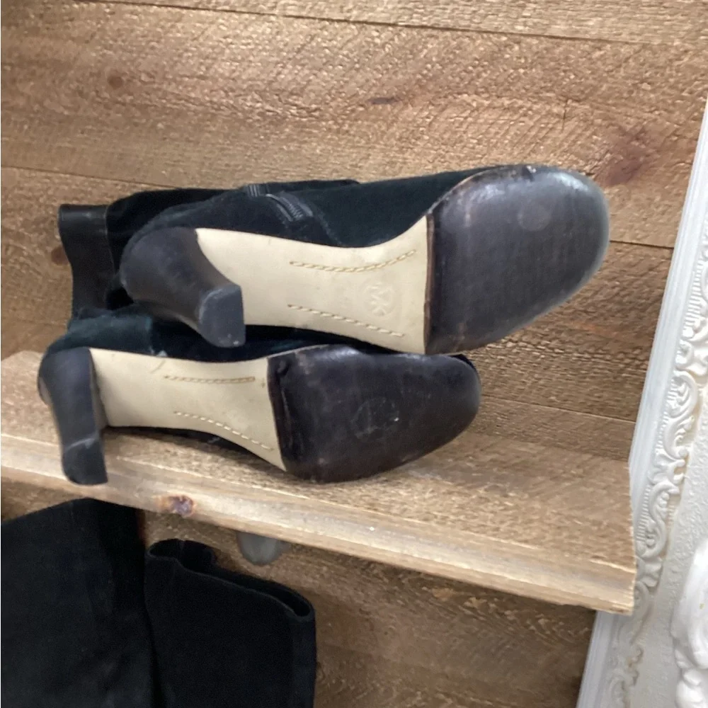 Michael Kors Black Heeled Boots size 7.5